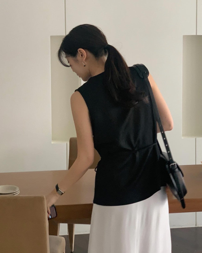Wrinkle Tencel Sleeveless Blouse