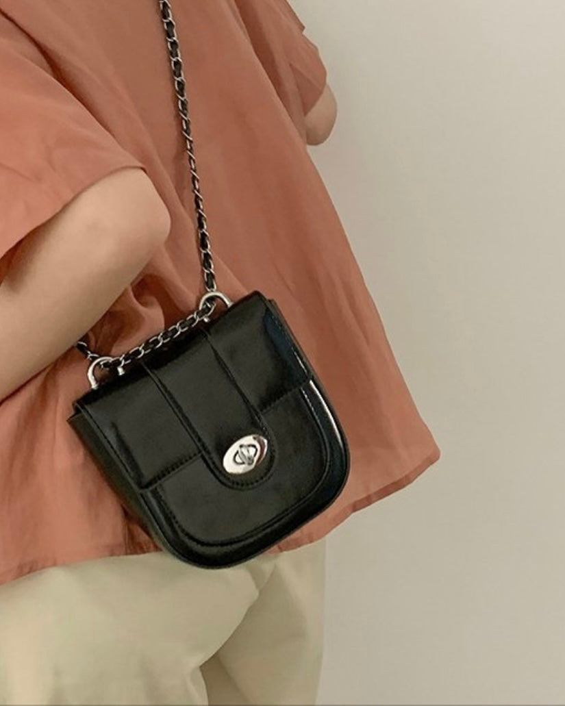 Modern Shoulder Bag