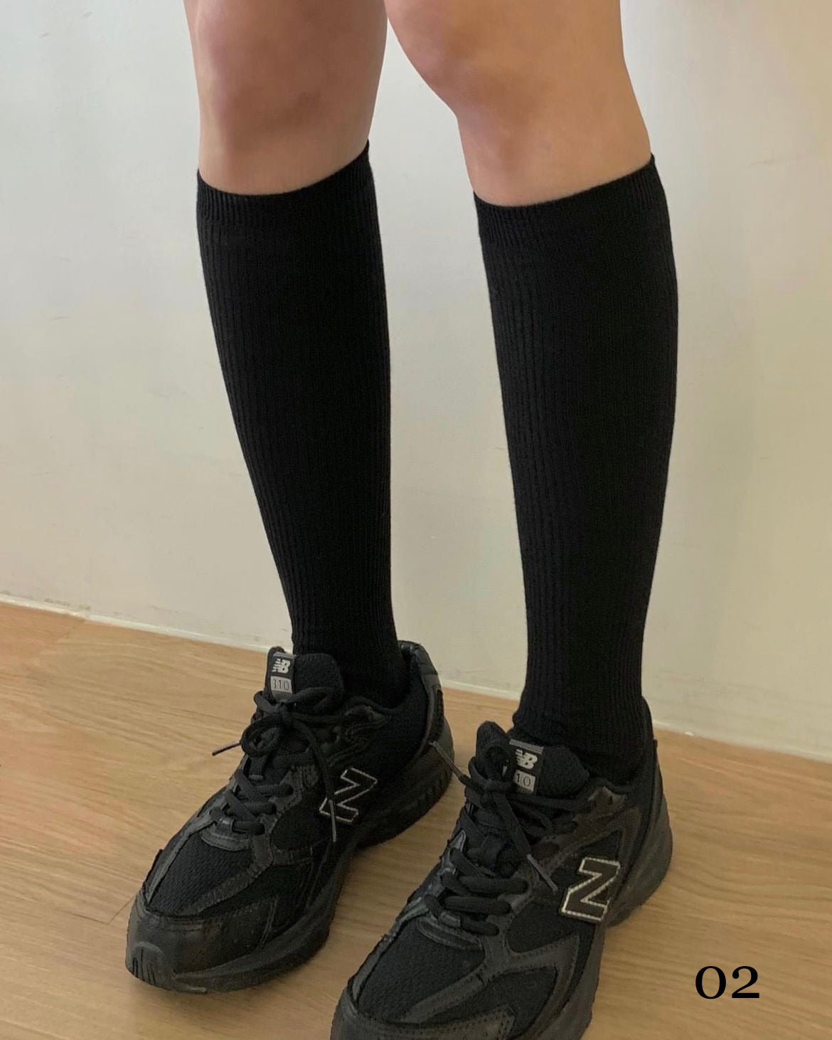 02 Basic Knee Socks