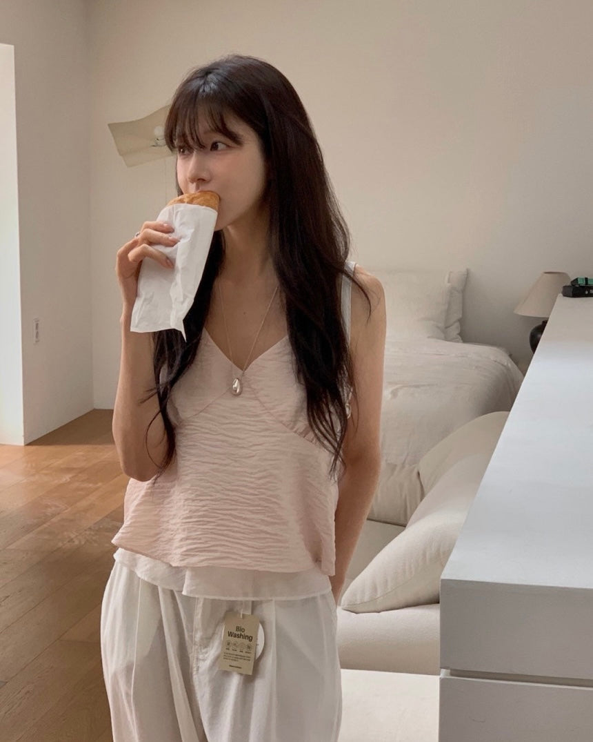 Peony Sleeveless Blouse