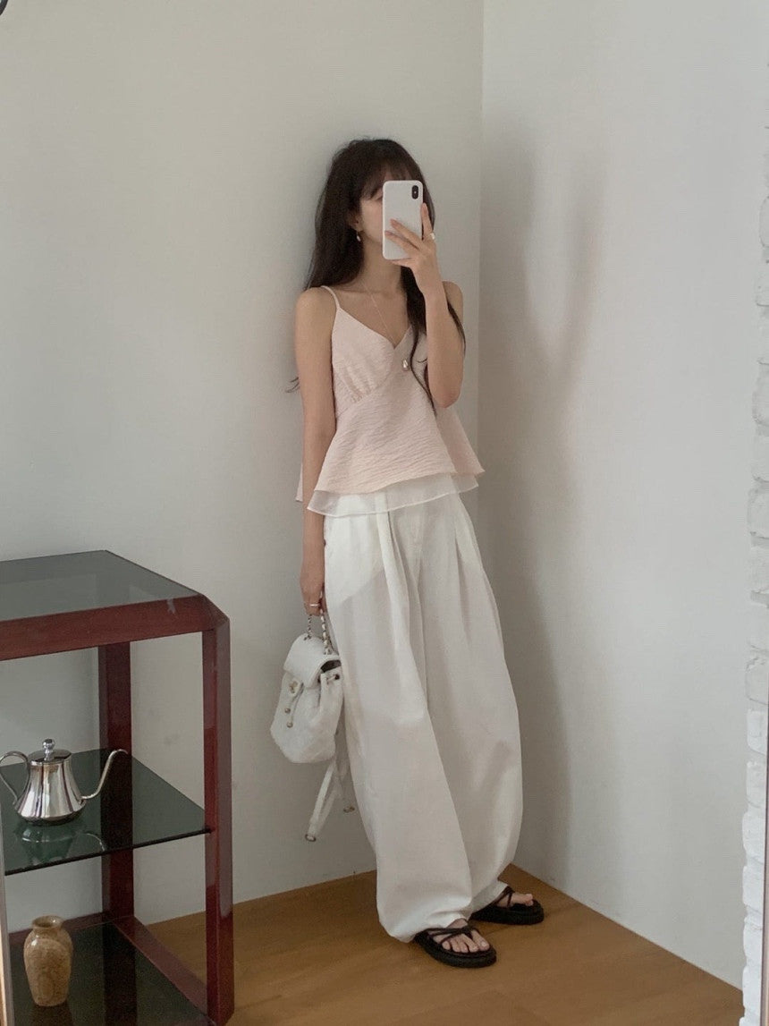 Peony Sleeveless Blouse