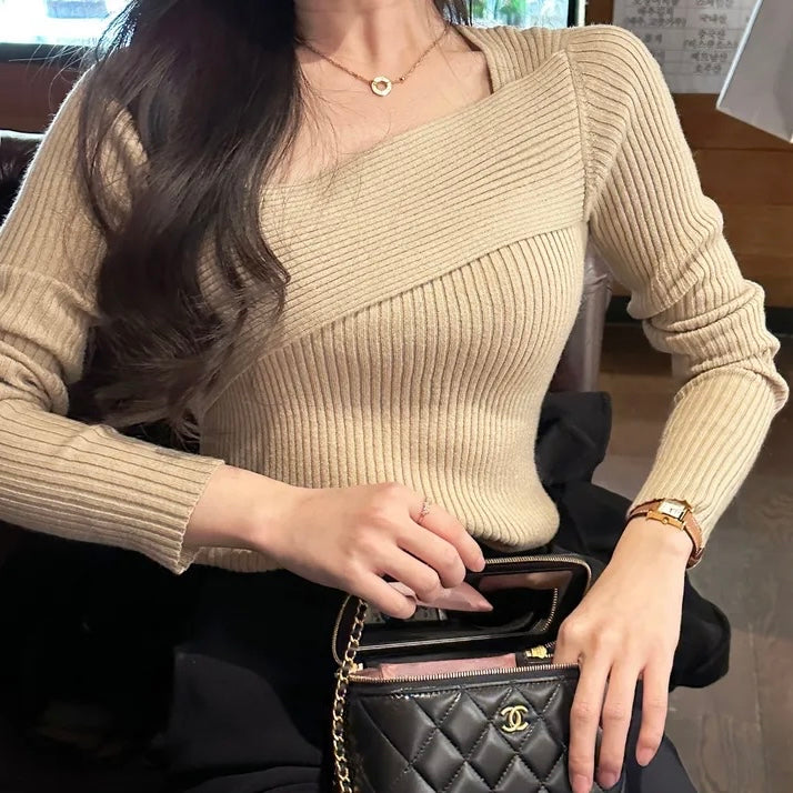 Oblique Ribbed Knit Top
