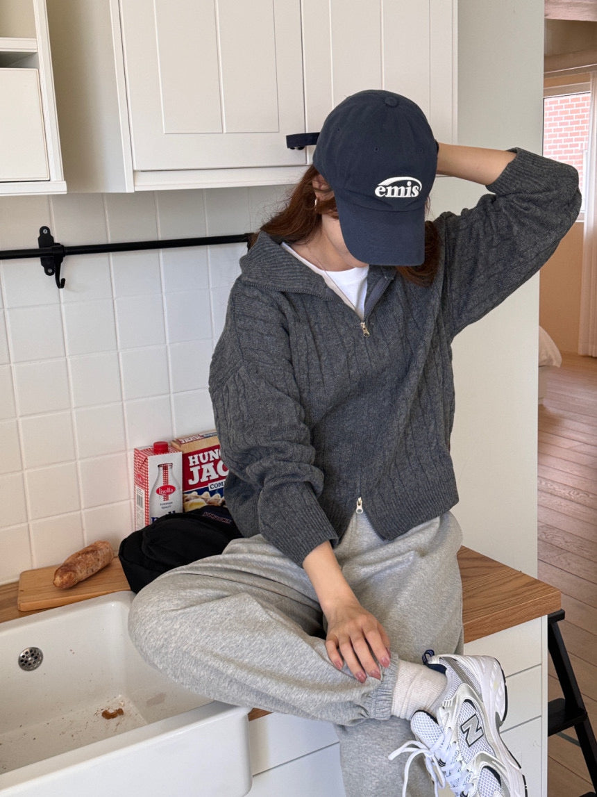 Pepper Knit Zip-Up