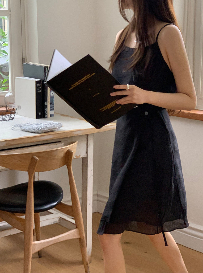 Stay Adjustable Strap Sleeveless
