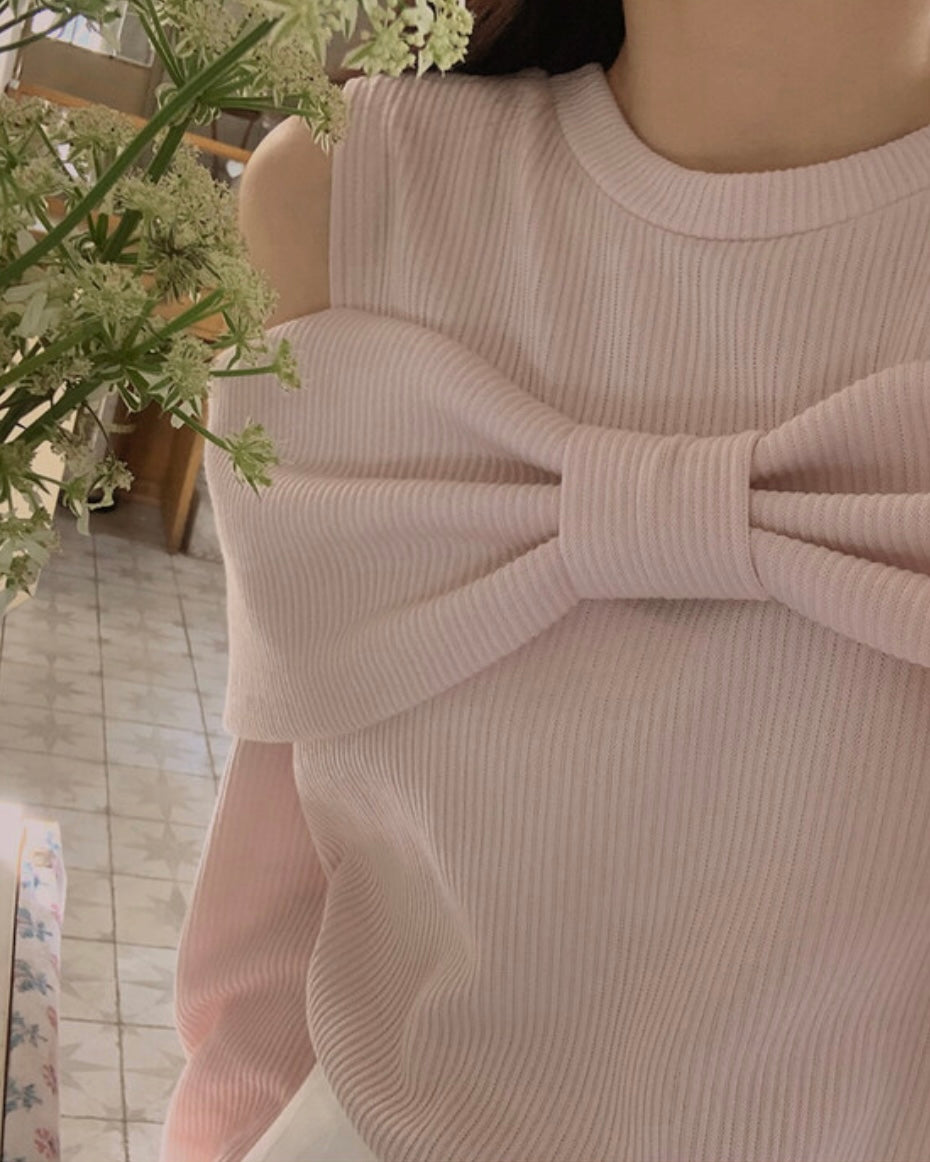 Pony Ribbon Knit Top