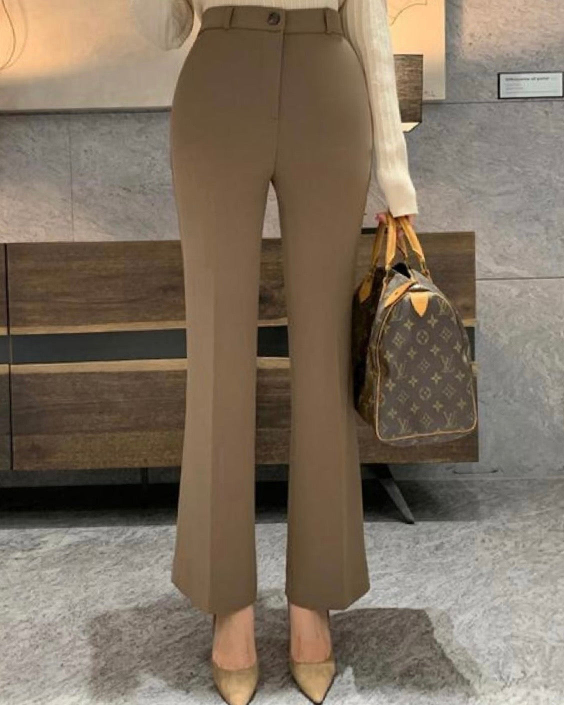 [S,M] Hidden Banding Flared Slacks