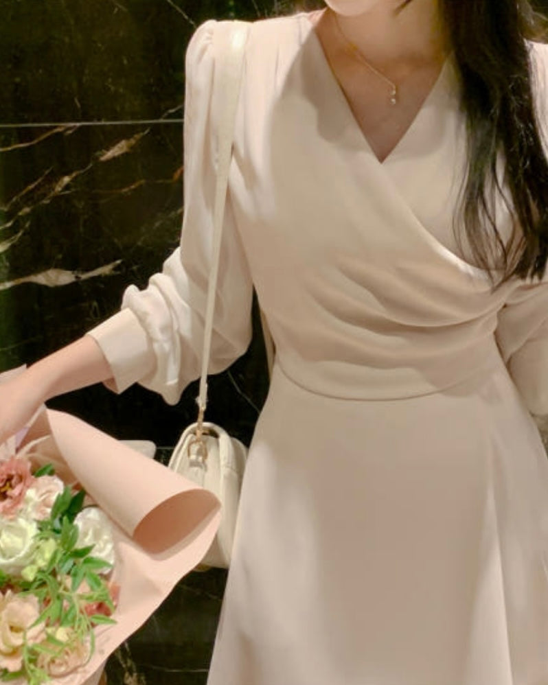 [ Pre-order ] Chiffon Sleeve Wrap Dress