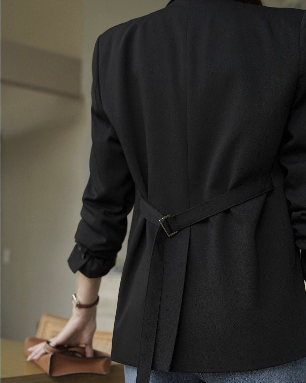 Wain Strap Jacket