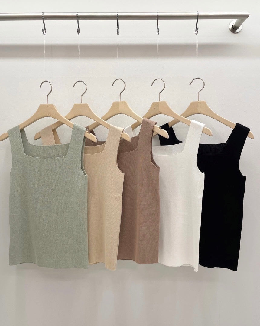 Square-Neck Knit Sleeveless