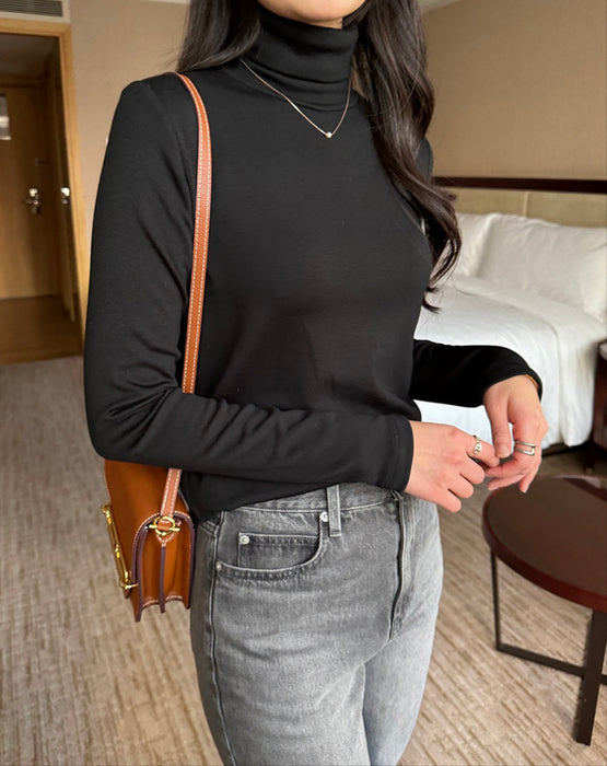 Mari Brushed Turtle-Neck