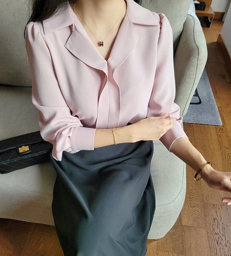 Merlin Collar Blouse