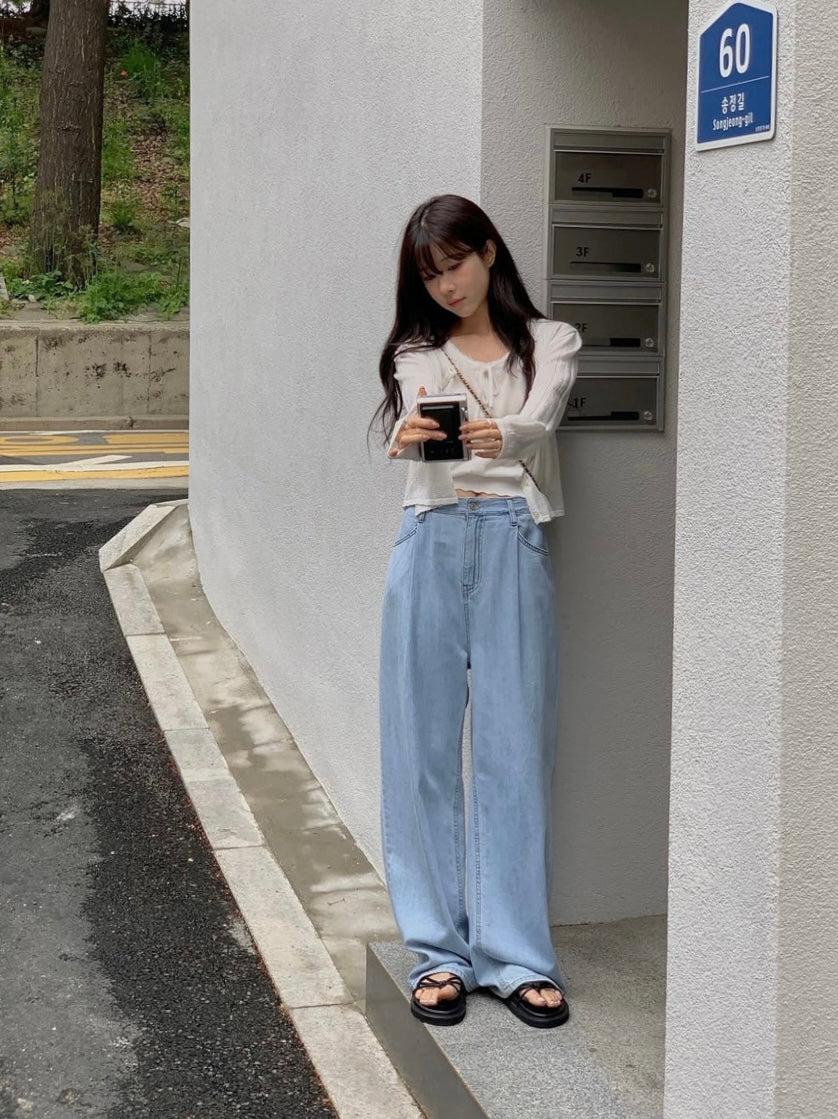 [ M ] Summer Mid-Rise Wide Fit Jeans