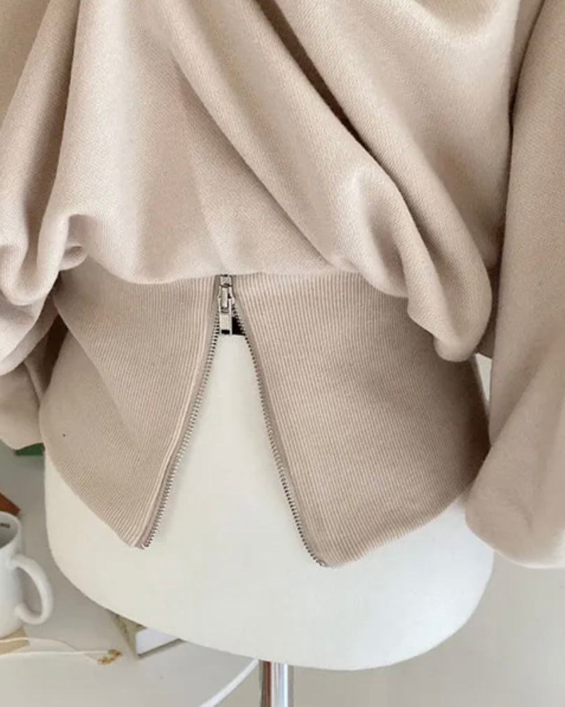 Puff Back-Zip Pullover