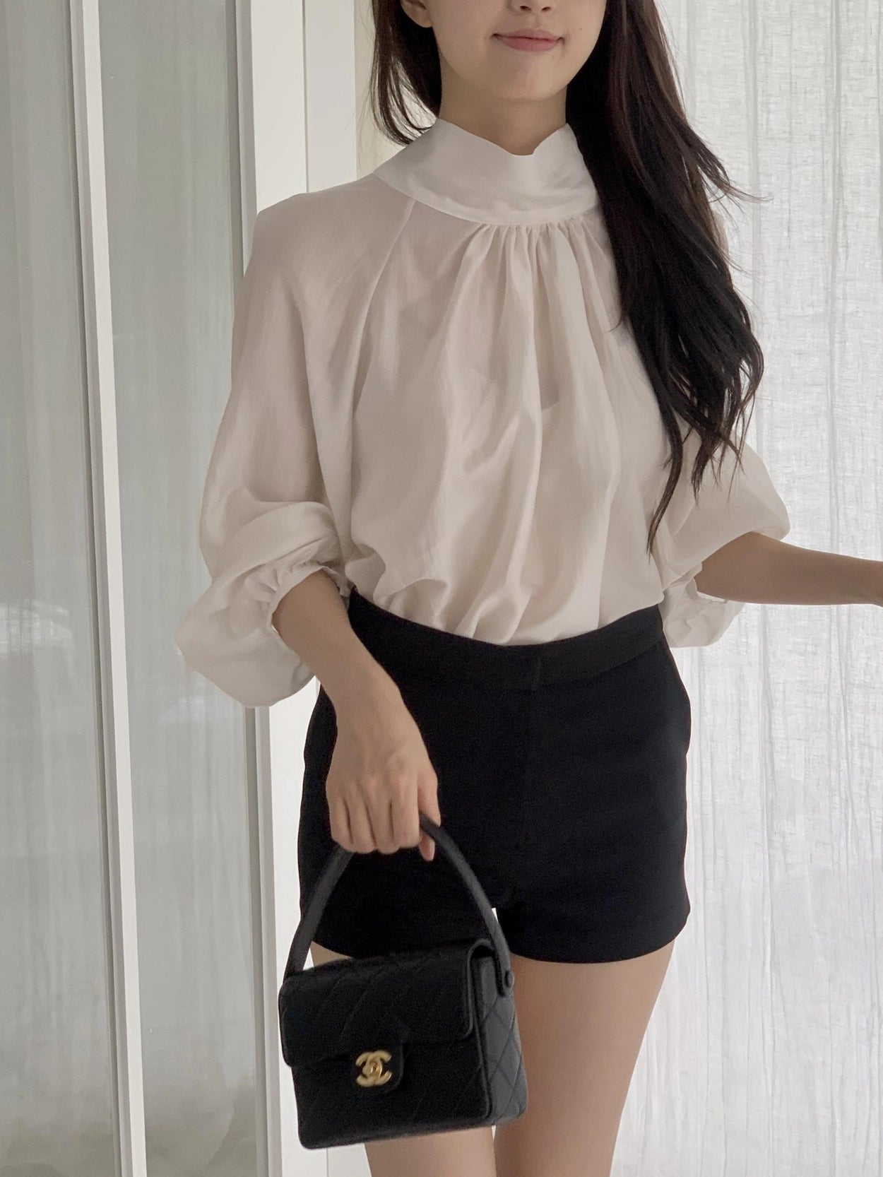 [ Pre-order ] Mia Back Ribbon Blouse