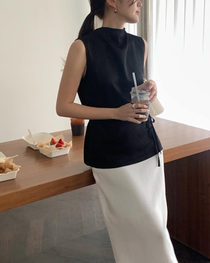 Wrinkle Tencel Sleeveless Blouse