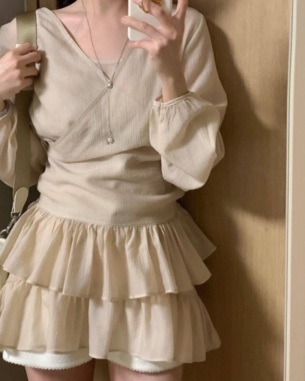 Frill Sleeveless Blouse Set