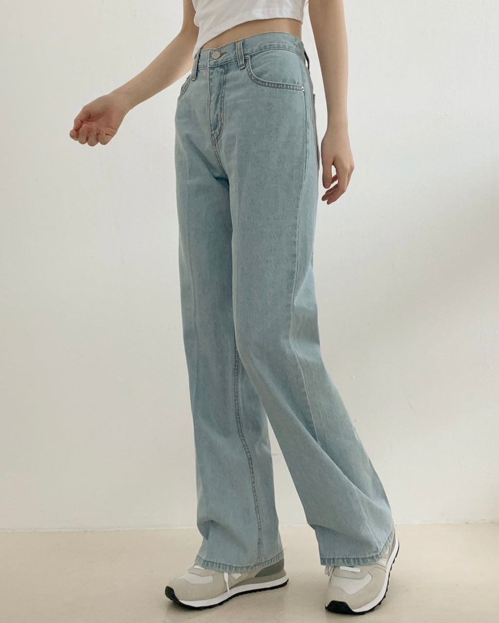 [S,M,L] Cool Front-Pintuck Semi Flare Jeans