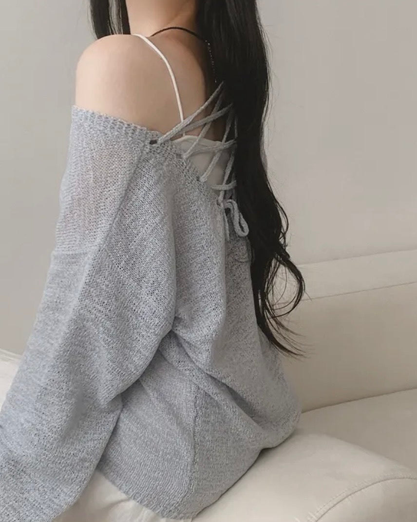 Loose-Fit Strap Knit