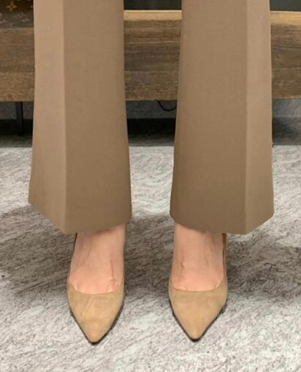 [S,M] Hidden Banding Flared Slacks