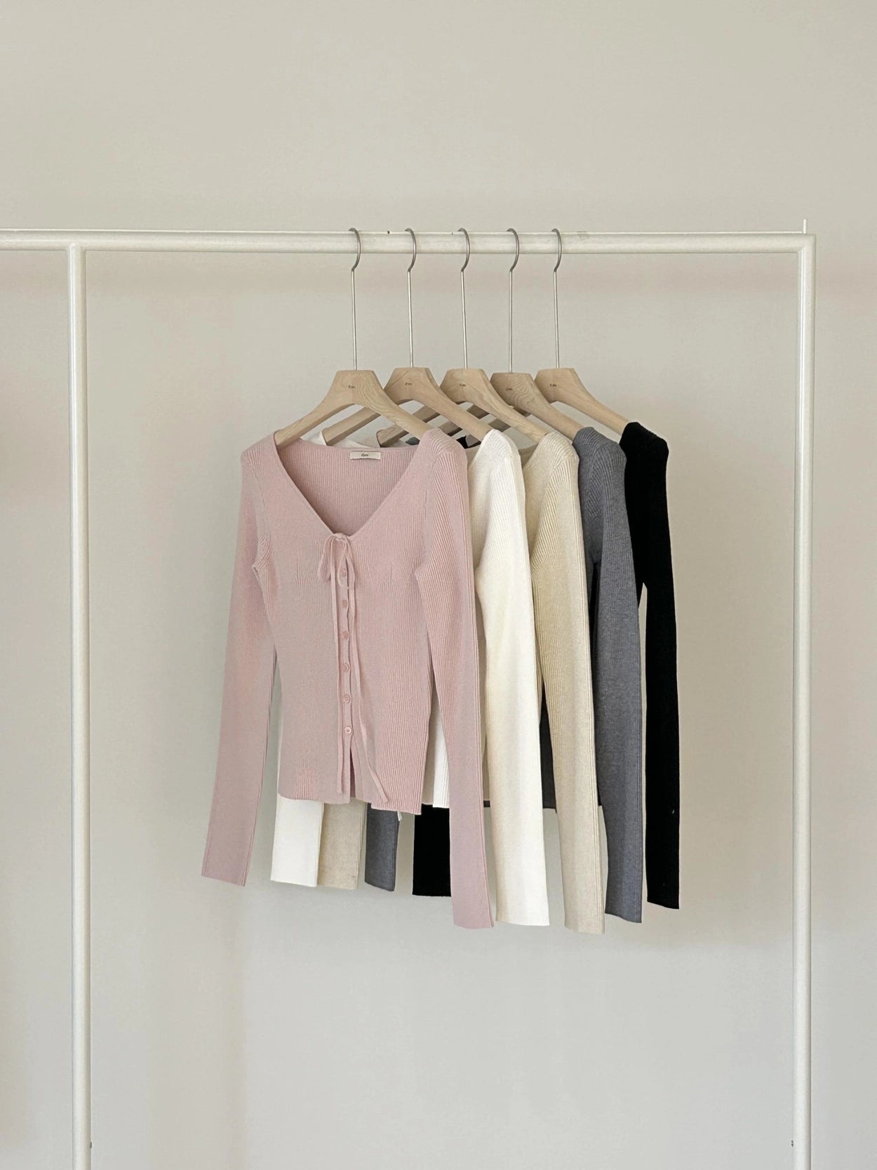 [ Pre-order ] Diana Ribbon Cardigan