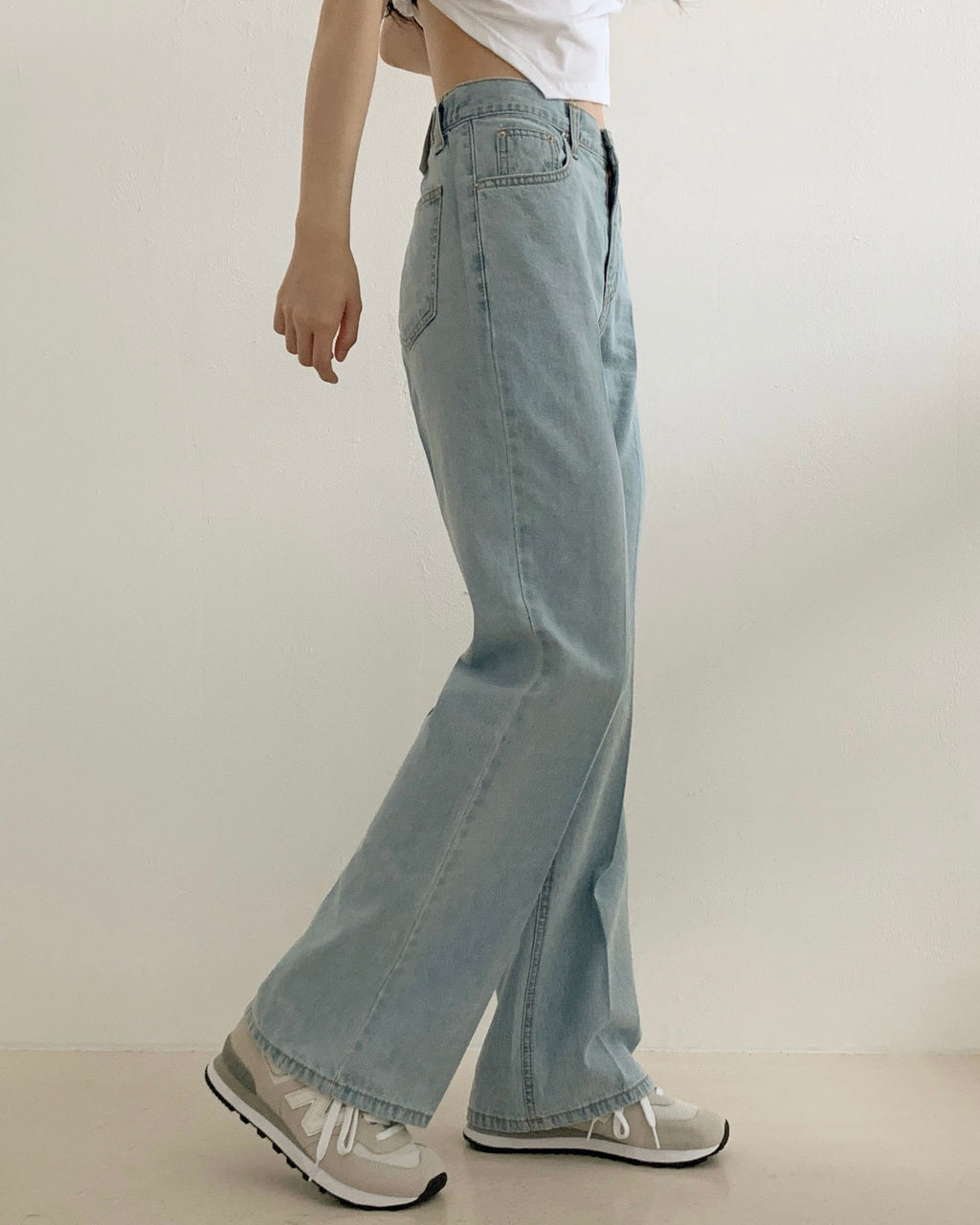 [S,M,L] Cool Front-Pintuck Semi Flare Jeans
