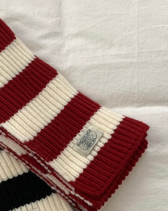 Red Stripe Knitted Muffler