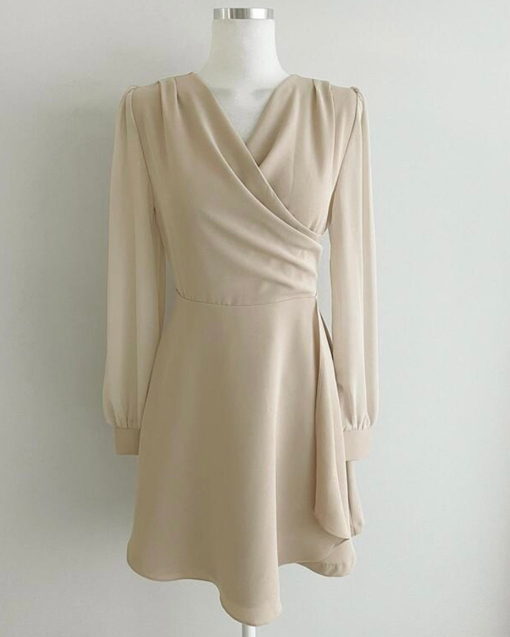 [ Pre-order ] Chiffon Sleeve Wrap Dress