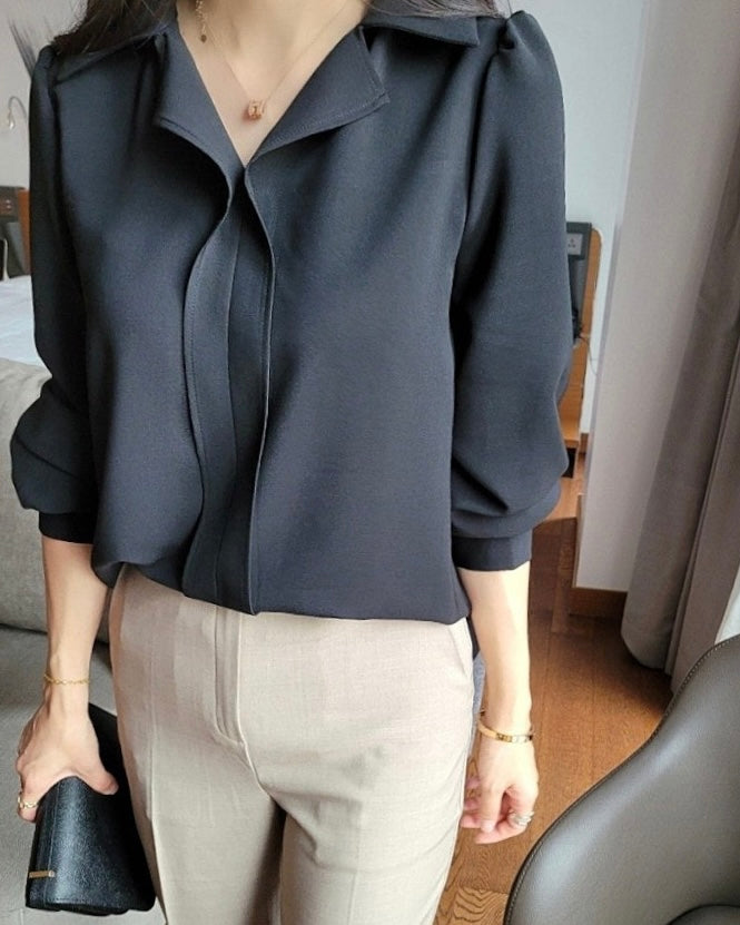 Merlin Collar Blouse