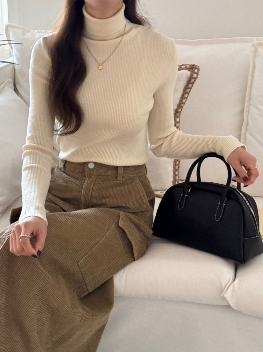 Senne Ribbed Turtle-Neck