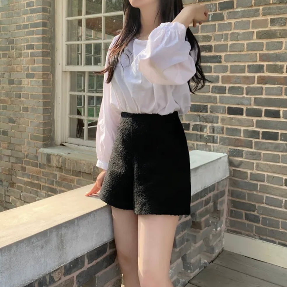 [XS,S] Monica Tweed Shorts
