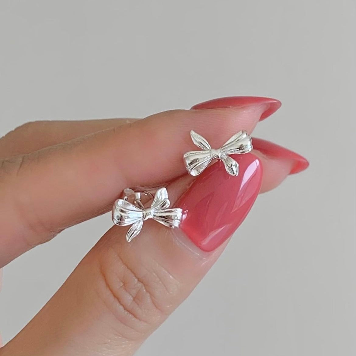 Ribbon Silver Earrings