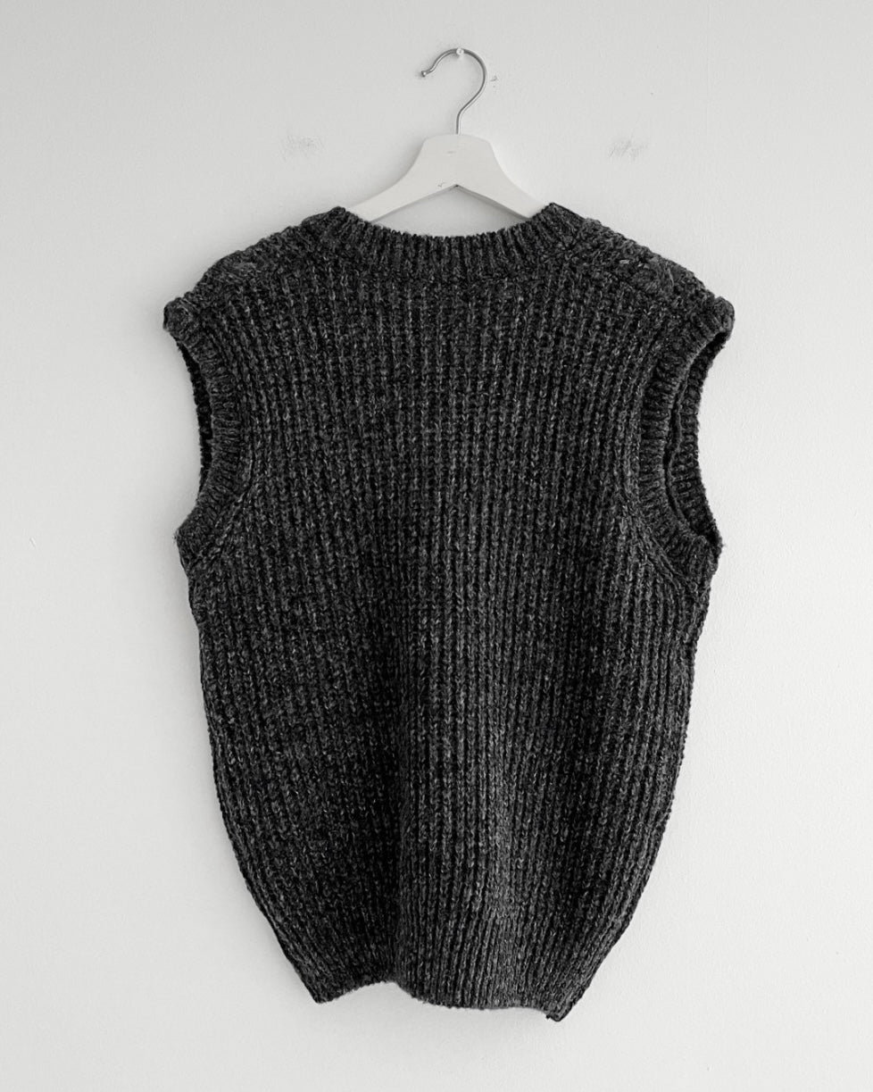 Andy Cable Knit Vest
