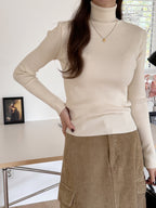 Senne Ribbed Turtle-Neck