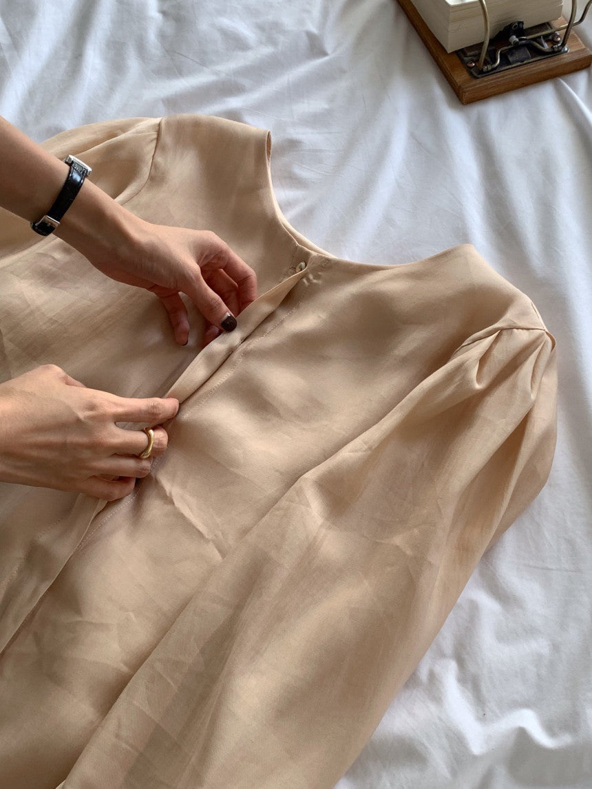 Button Riversible Blouse