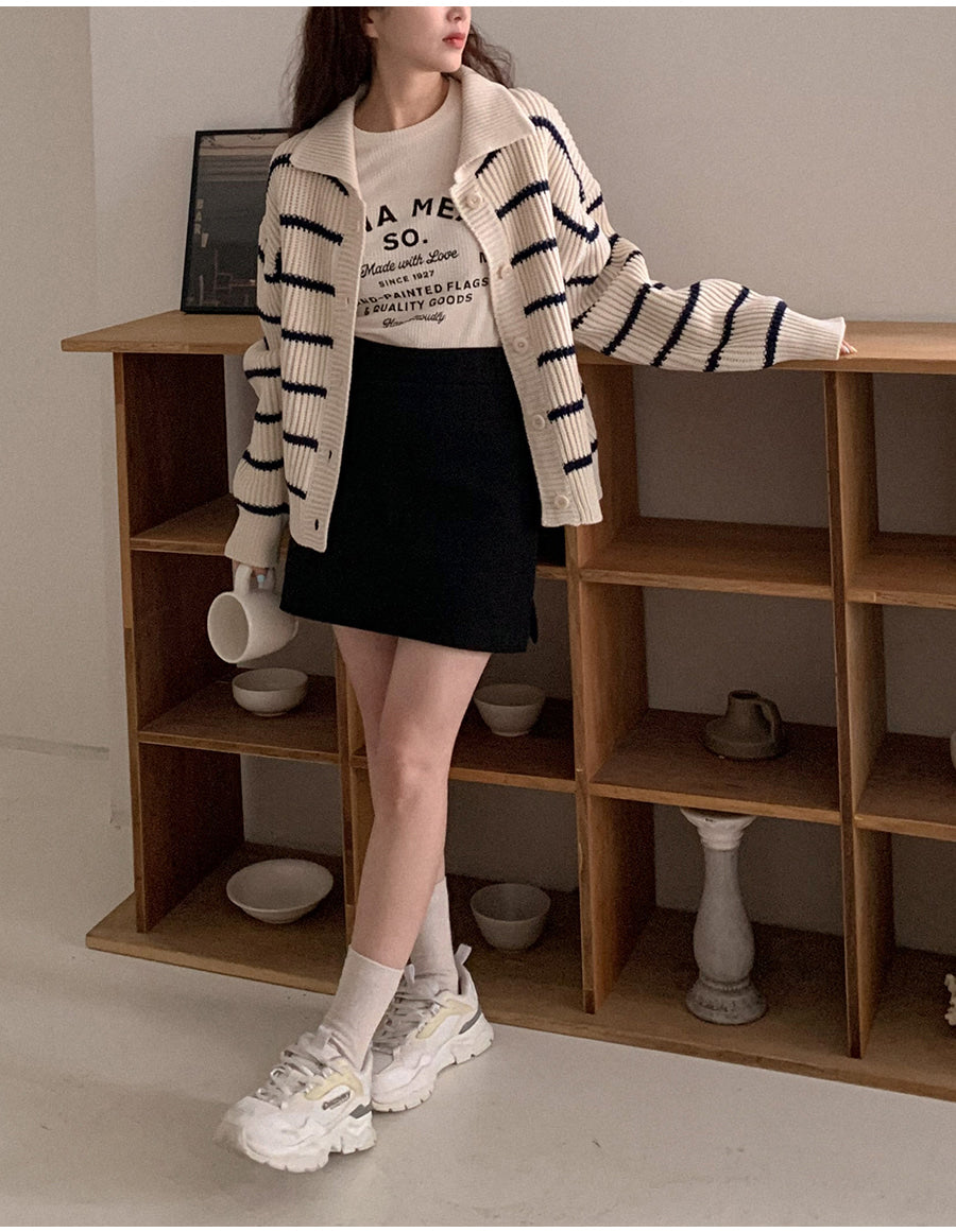 Striped Collor Cardigan