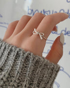 Ribbon Silver Ring