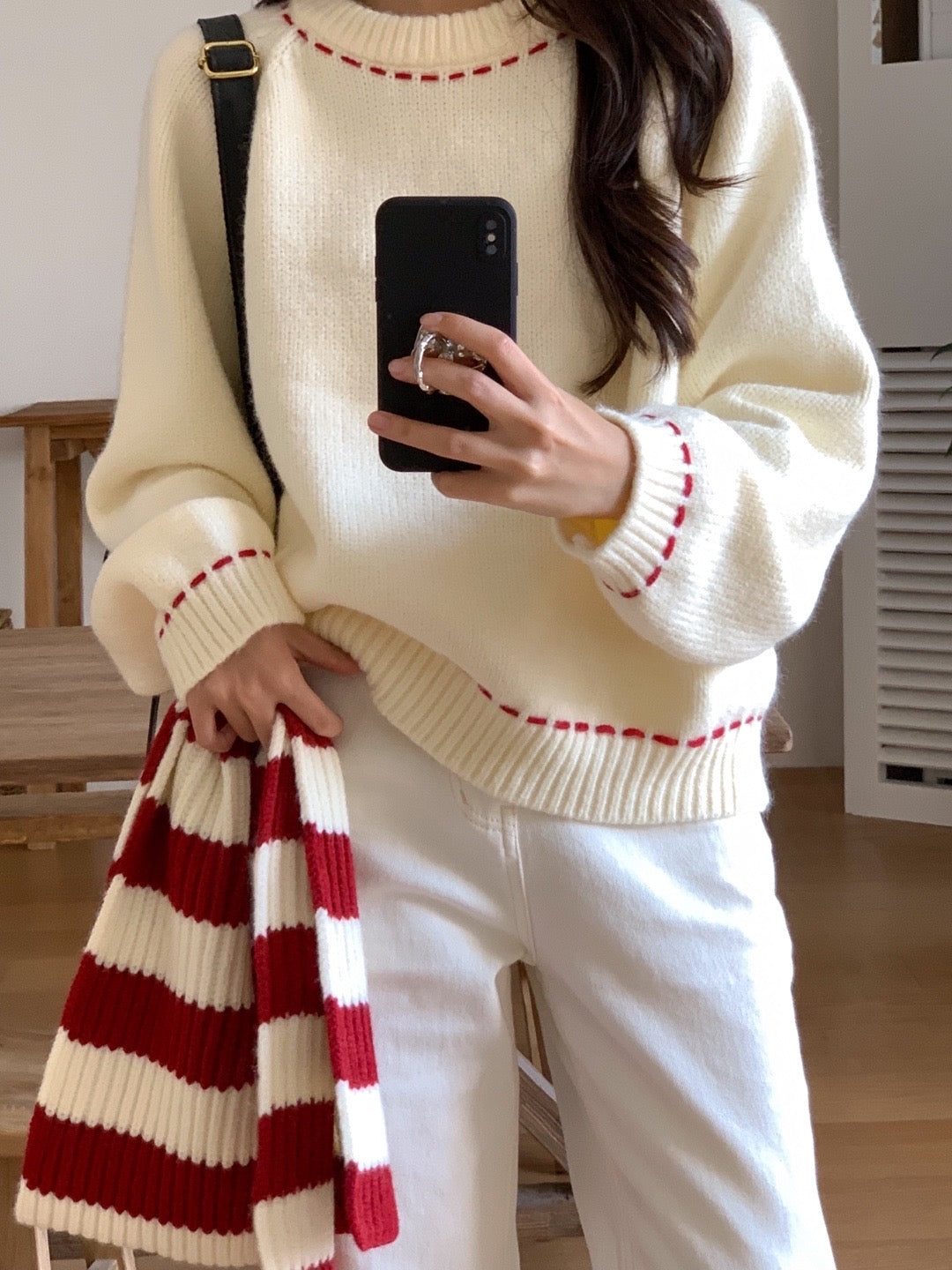 Red Stripe Knitted Muffler