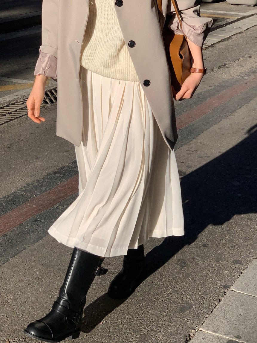 Live Pleats Skirt