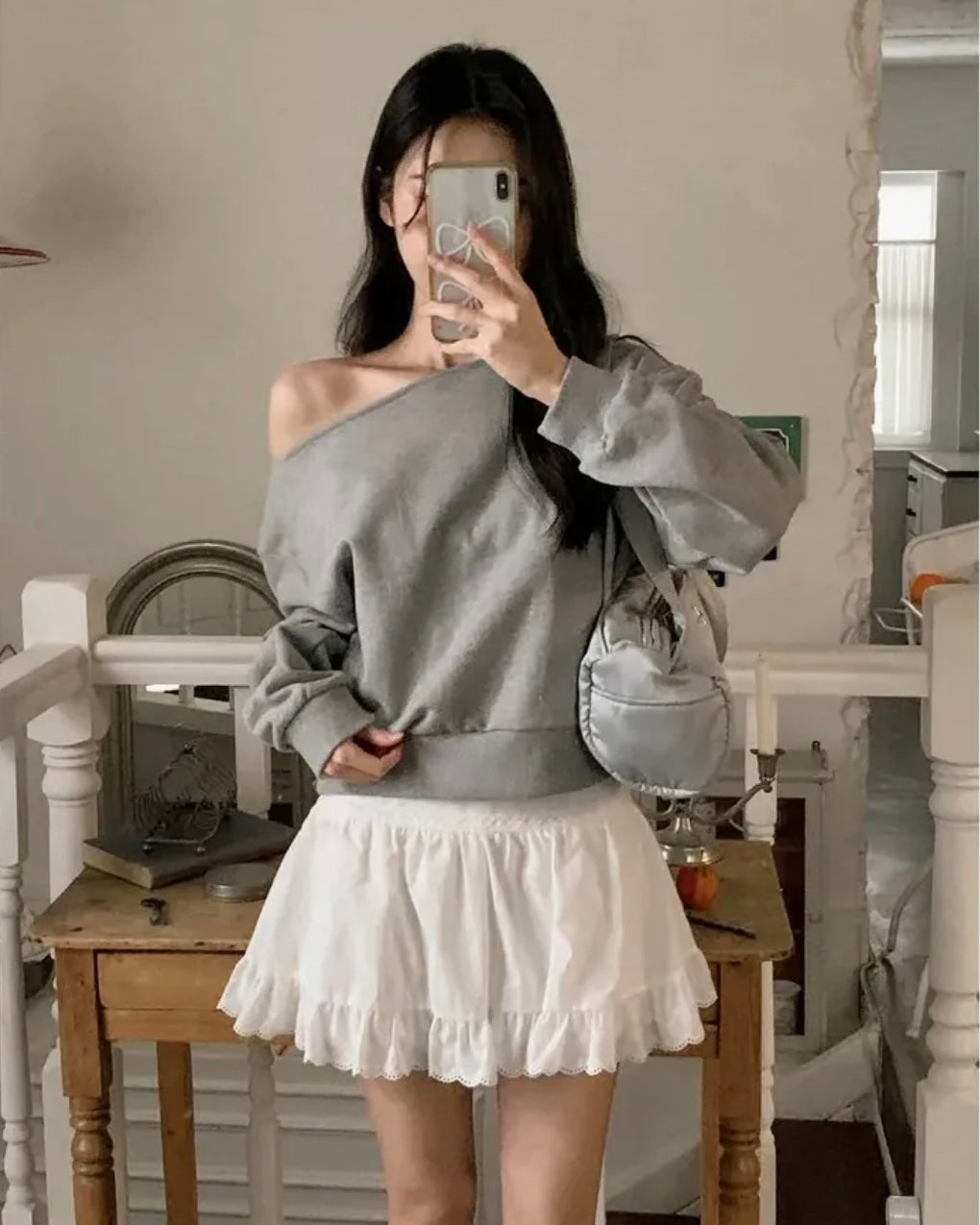 Holly Off-Shoulder Sweatshirt