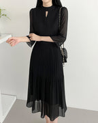 [ Pre-order ] Chiffon Pleats Dress