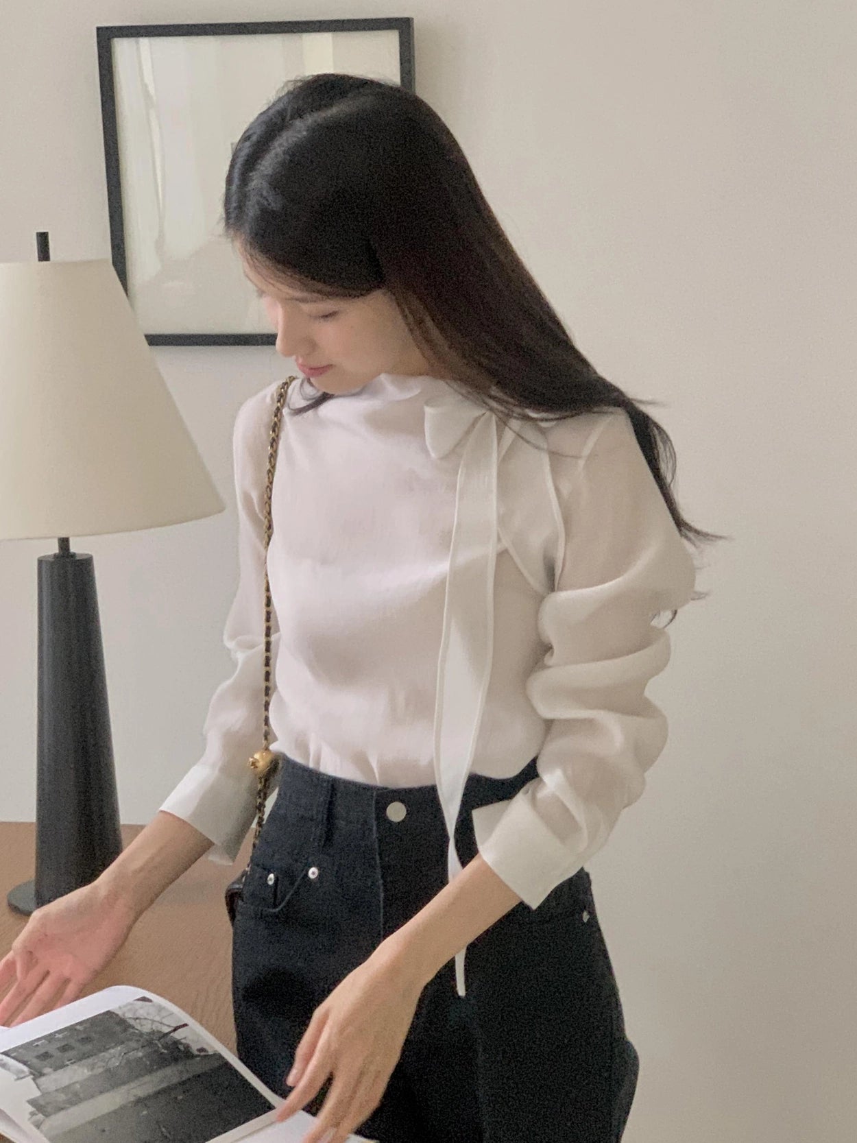 [ Pre-order ] And Tie Blouse