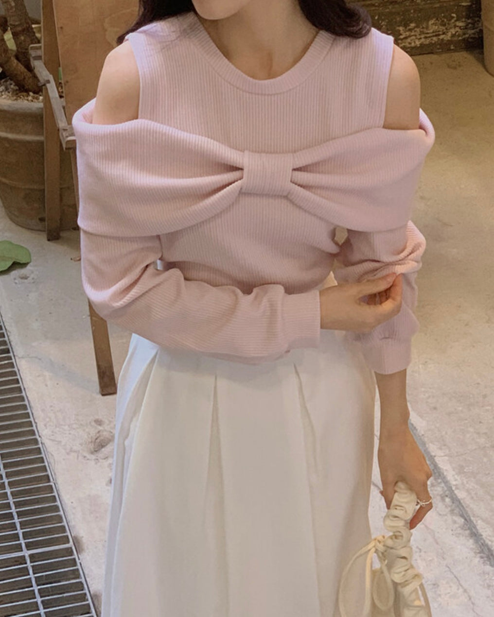 Pony Ribbon Knit Top