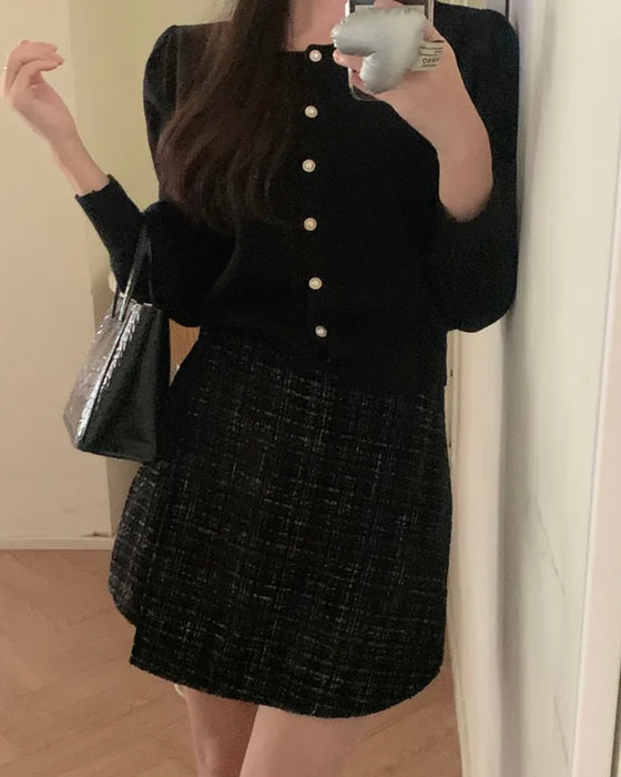 Pearl Round Cardigan