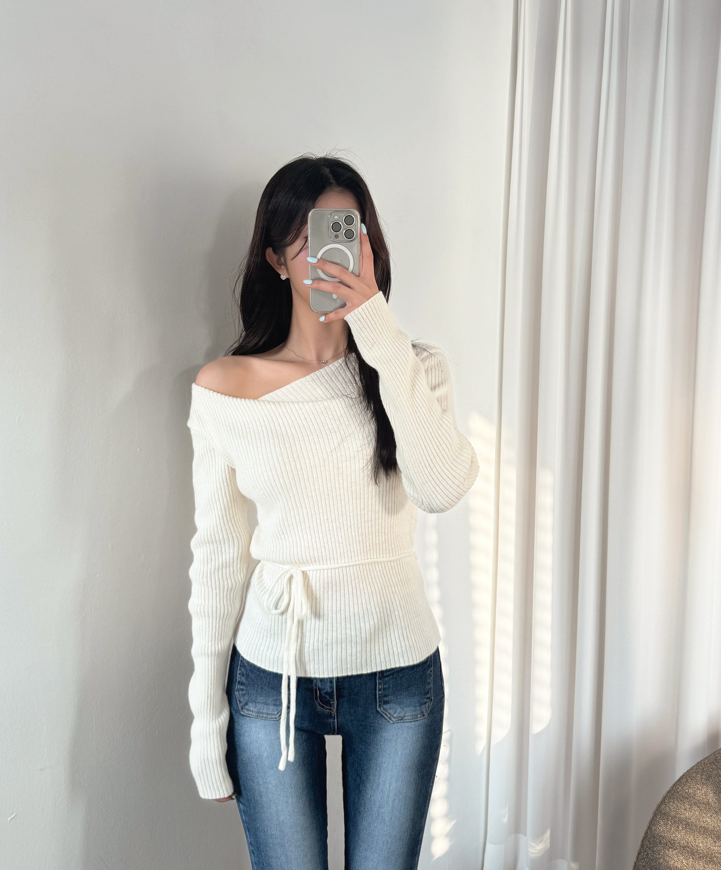 Yuri Ribbed String Knit Top