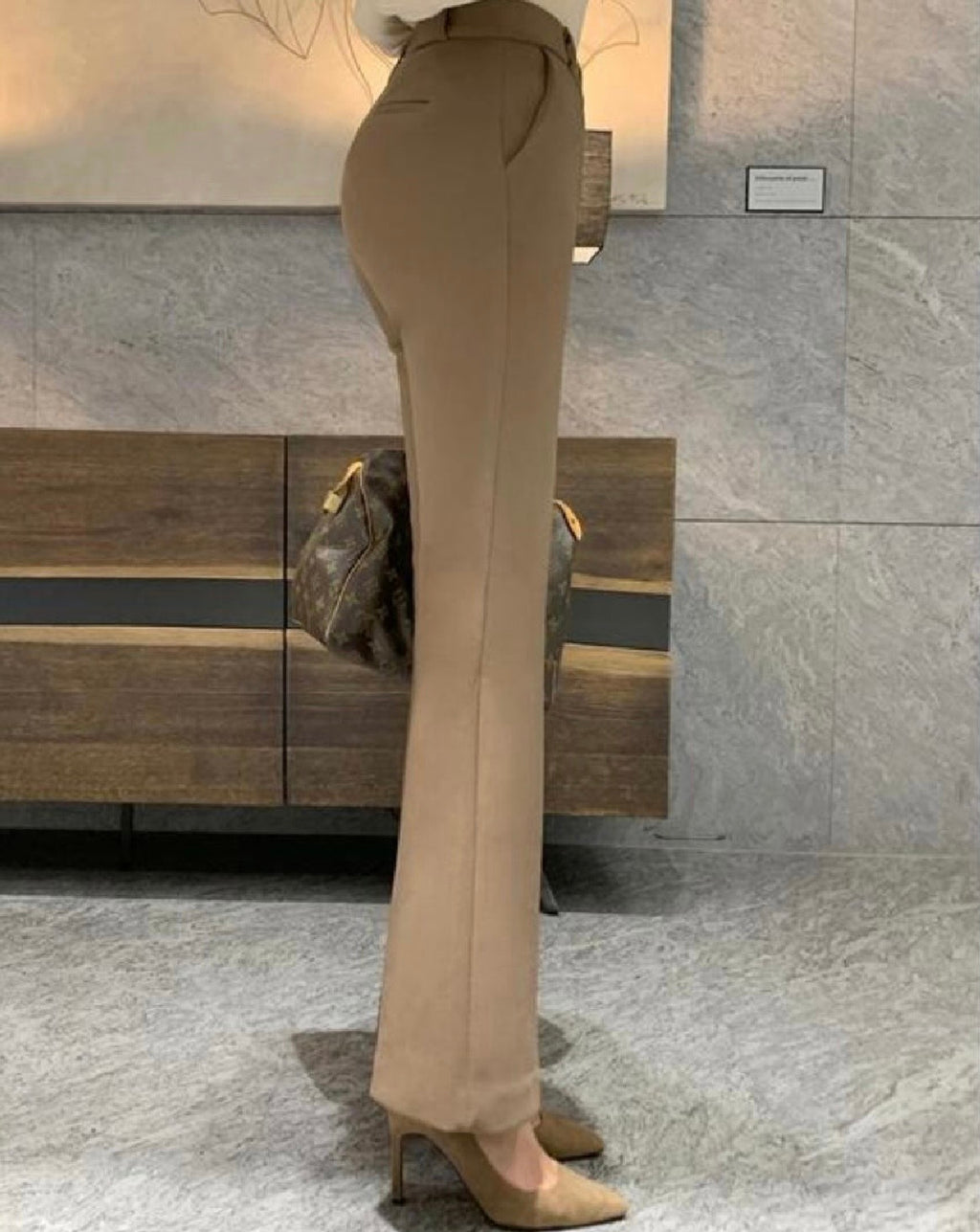 [S,M] Hidden Banding Flared Slacks