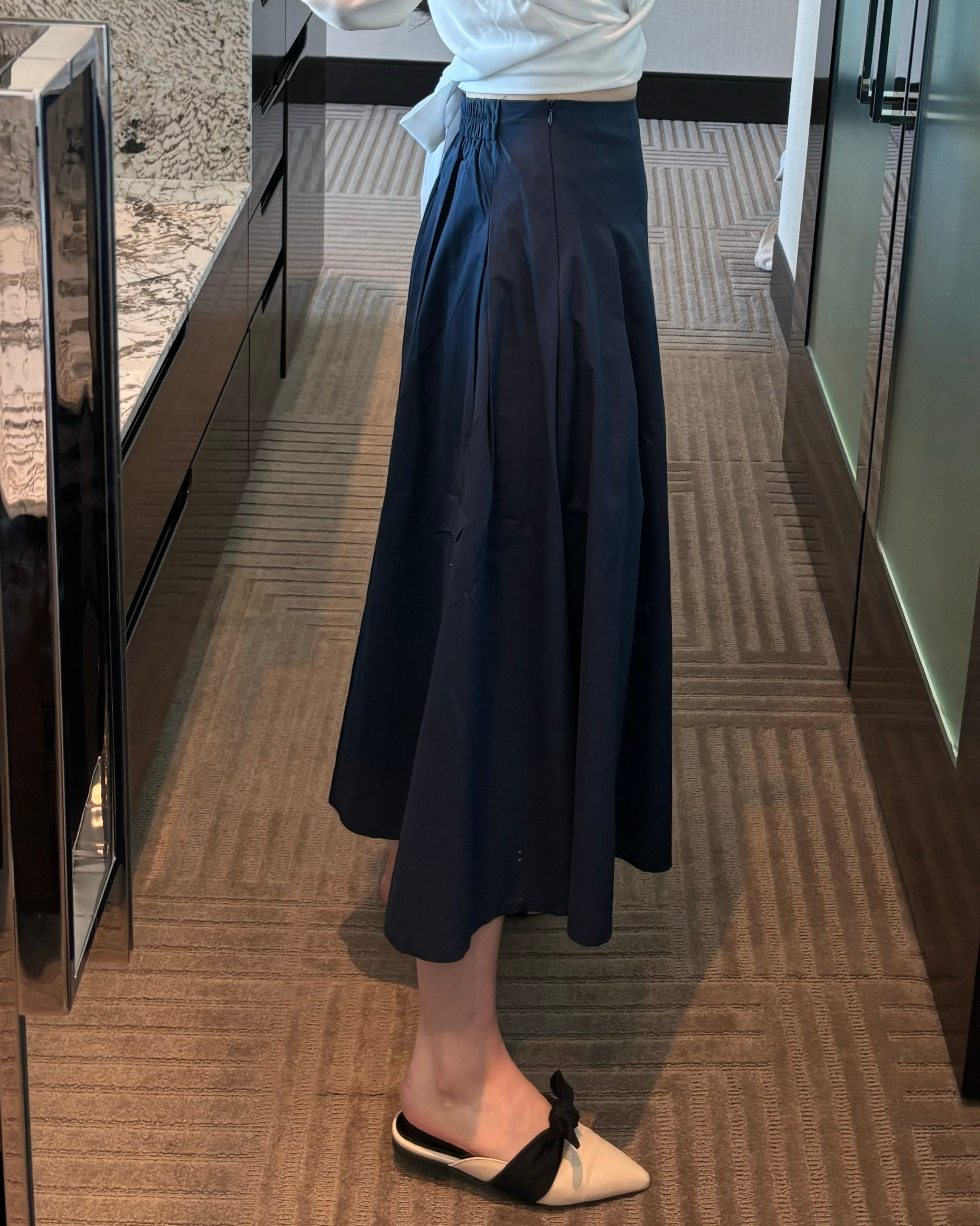 Navy Pleats Long Skirt