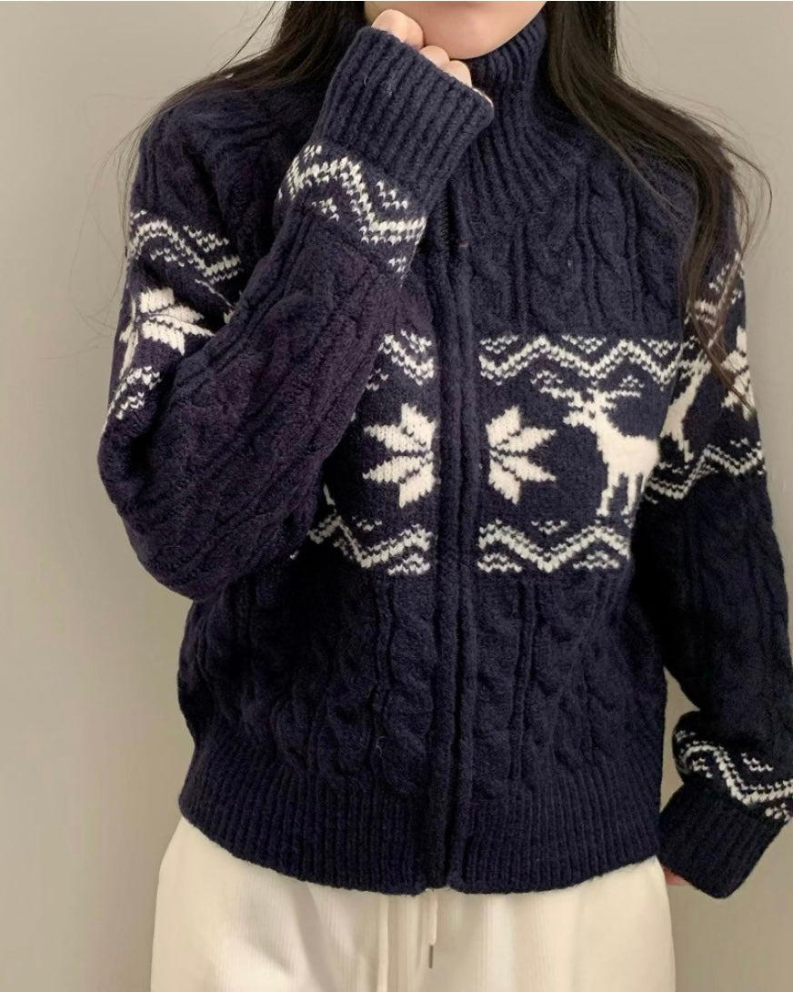 Nordic Cable Knit Zip-Up