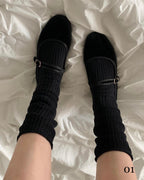 01 Ribbed Knee Socks