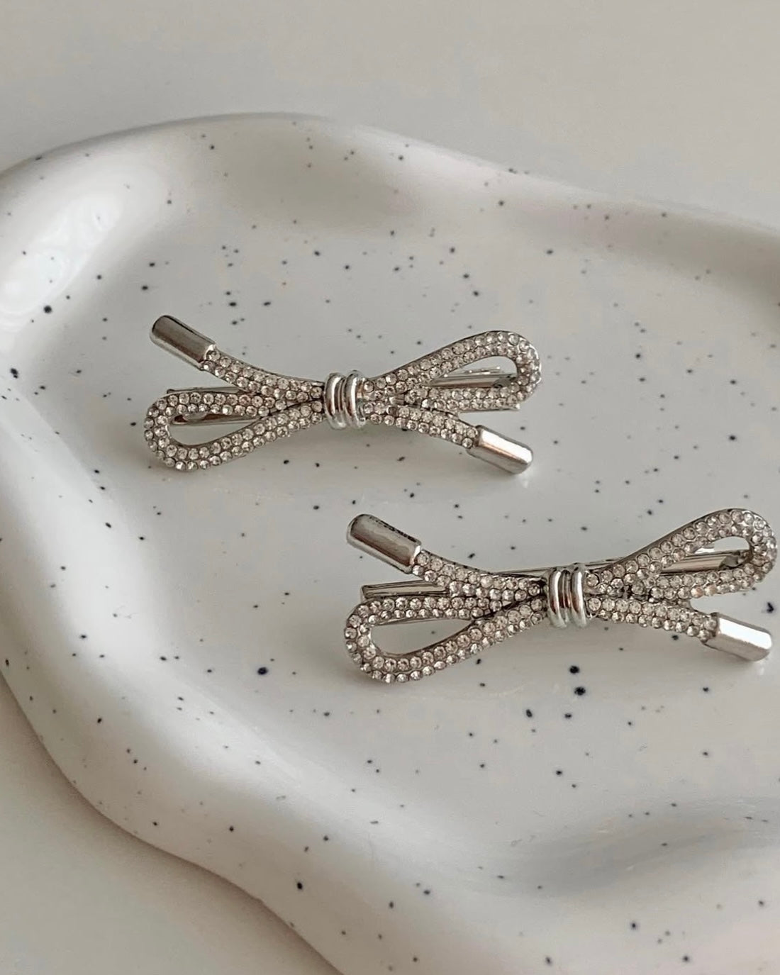 Twinkle Bow Clip