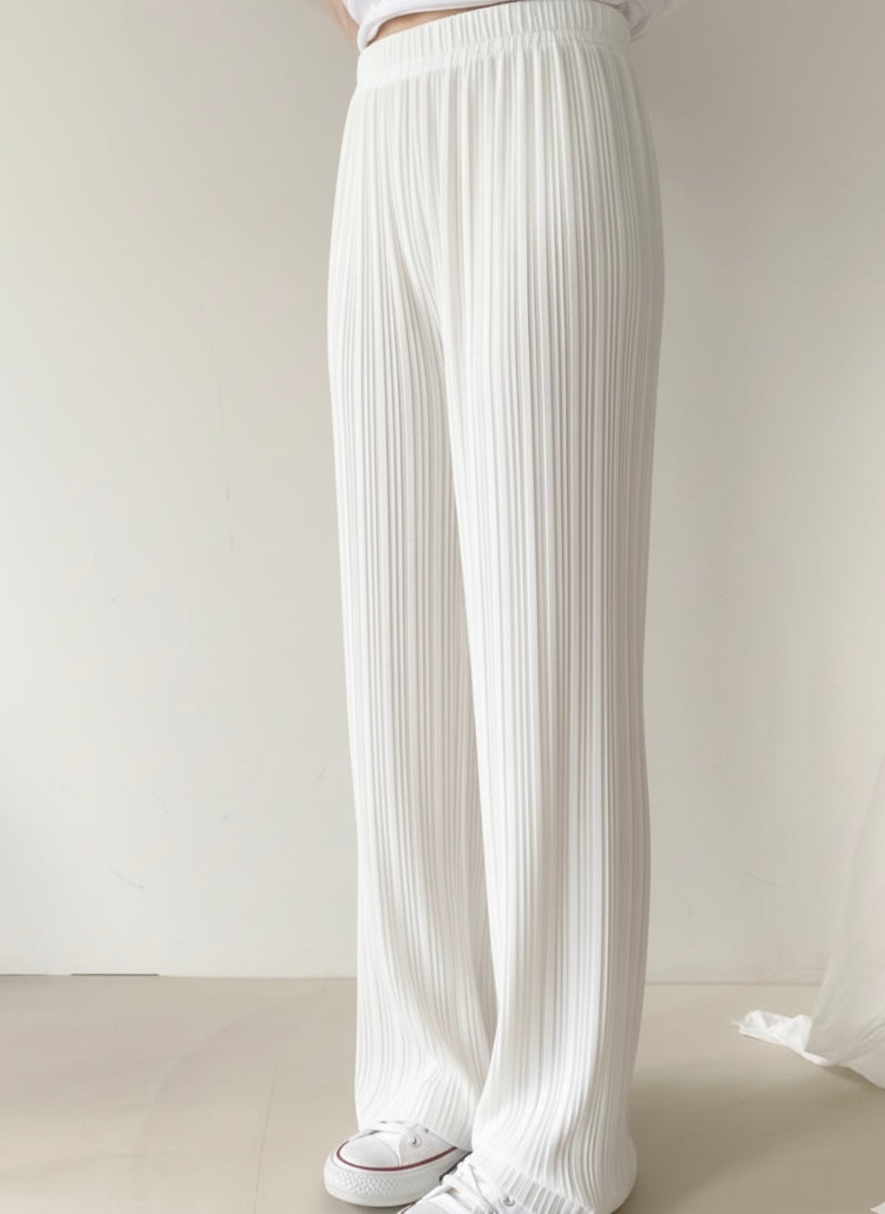 Everyday Pleats Pants